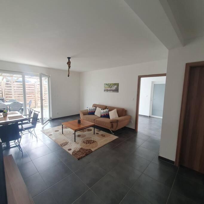Bel Appartement Rez De Jardin Horbourg Luaran gambar